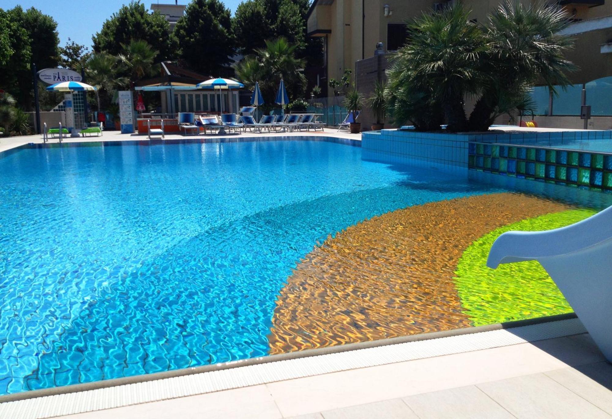 Hotel Paris Resort เบลลาเรีย-อีเจอา มารีนา ภายนอก รูปภาพ